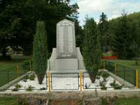 kamenný pomník obětem sv. válek v Kolinci