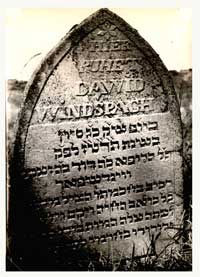náhrobní kámen ranhojiče Davida Windspacha