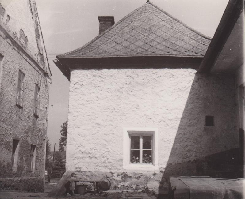 �p. 110 - z�padn� ��st