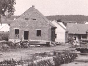 čp. 213 ve výstavbě, r. 1937 