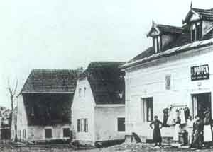 �p. 55 prvn� zleva, r. 1915