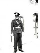 Posledn� kolineck� policajt Jan Kohout p�ed radnic�