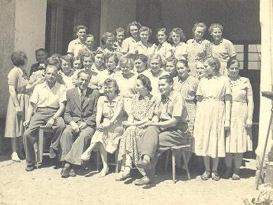 osazenstvo továrny Panar v r. 1949